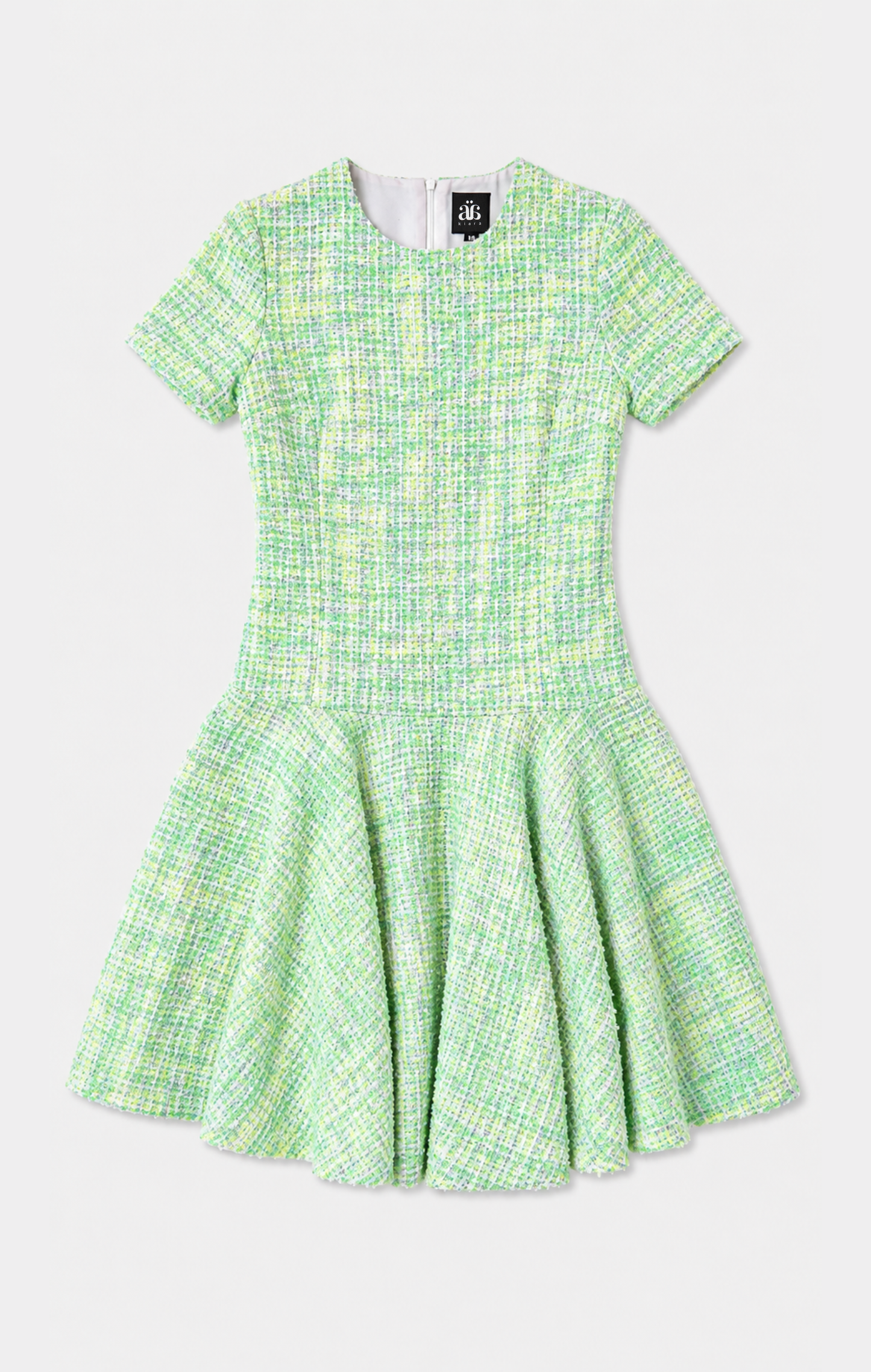 ROBE COURTNEY