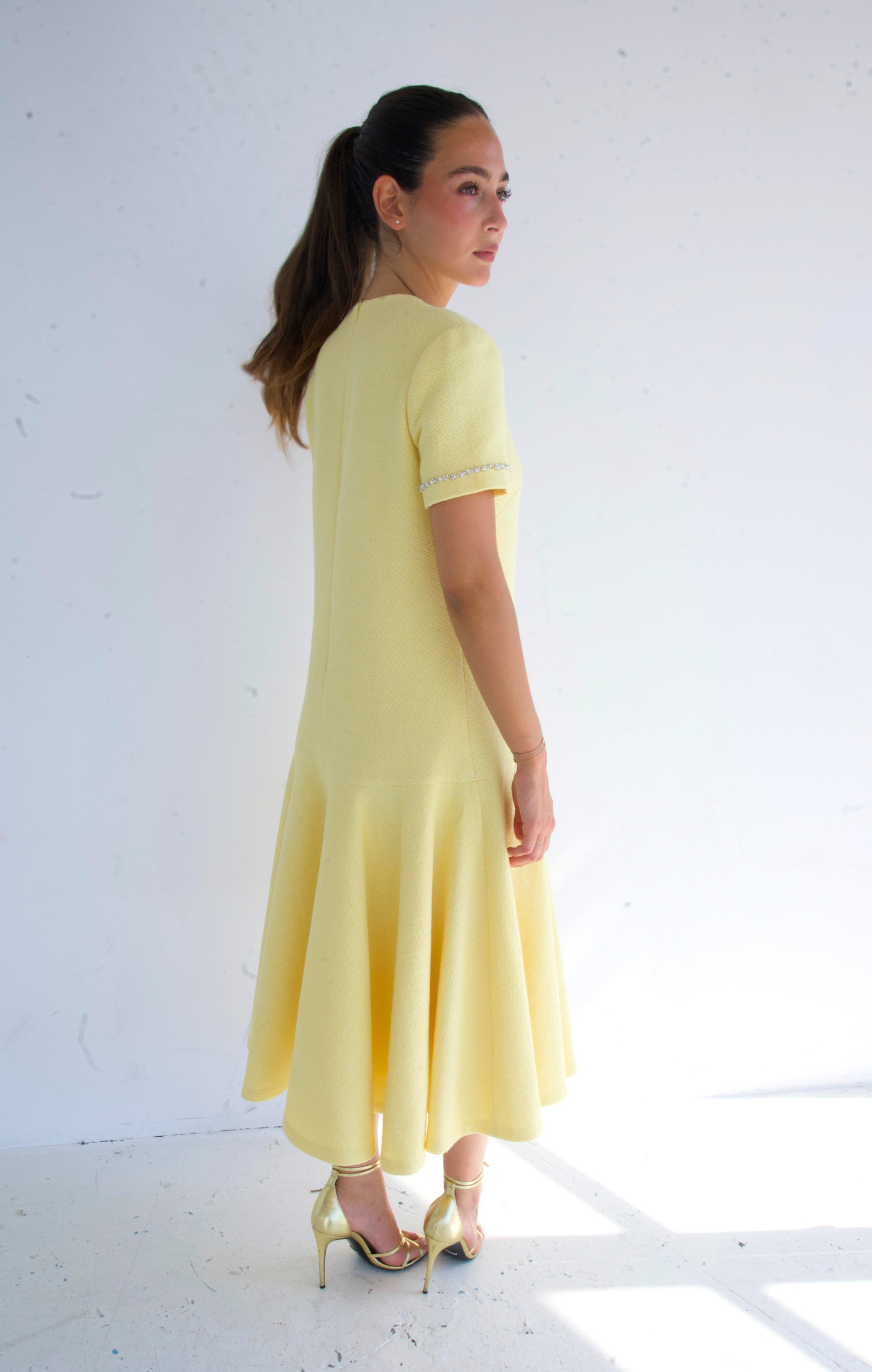ROBE COURTNEY